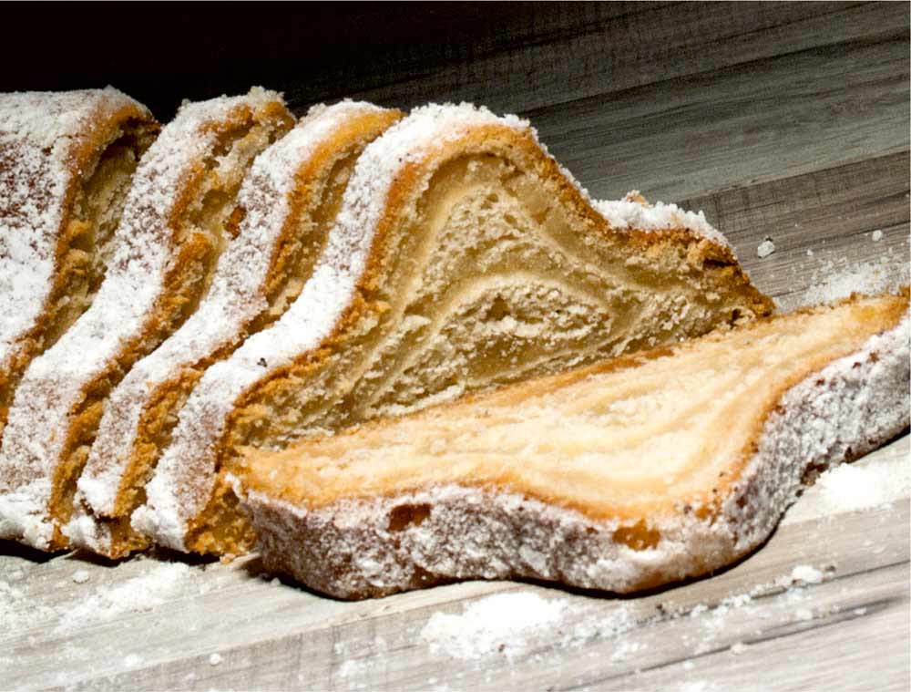 Marzipanstollen